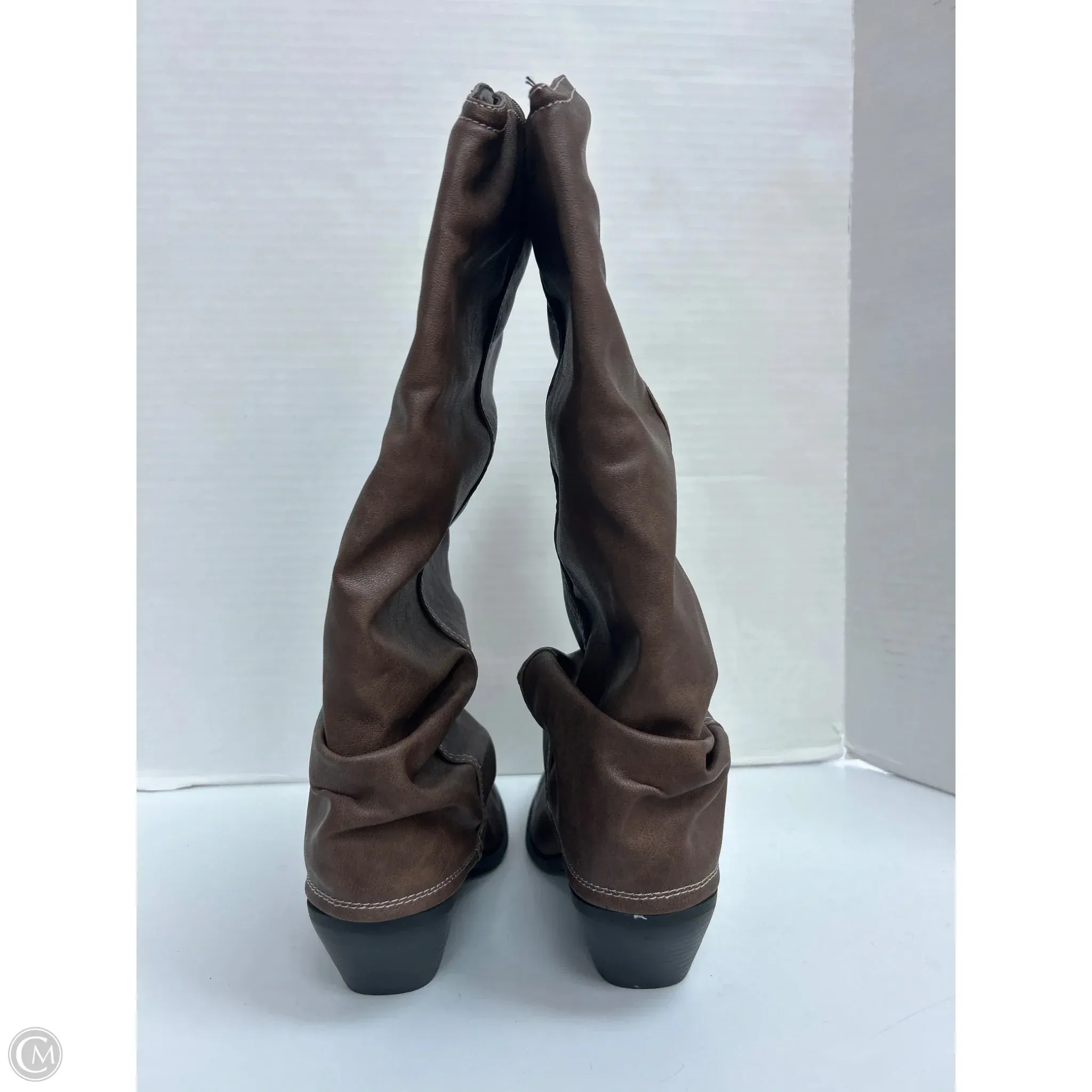 Boots Western By Clothes Mentor In Brown, Size: 6.5