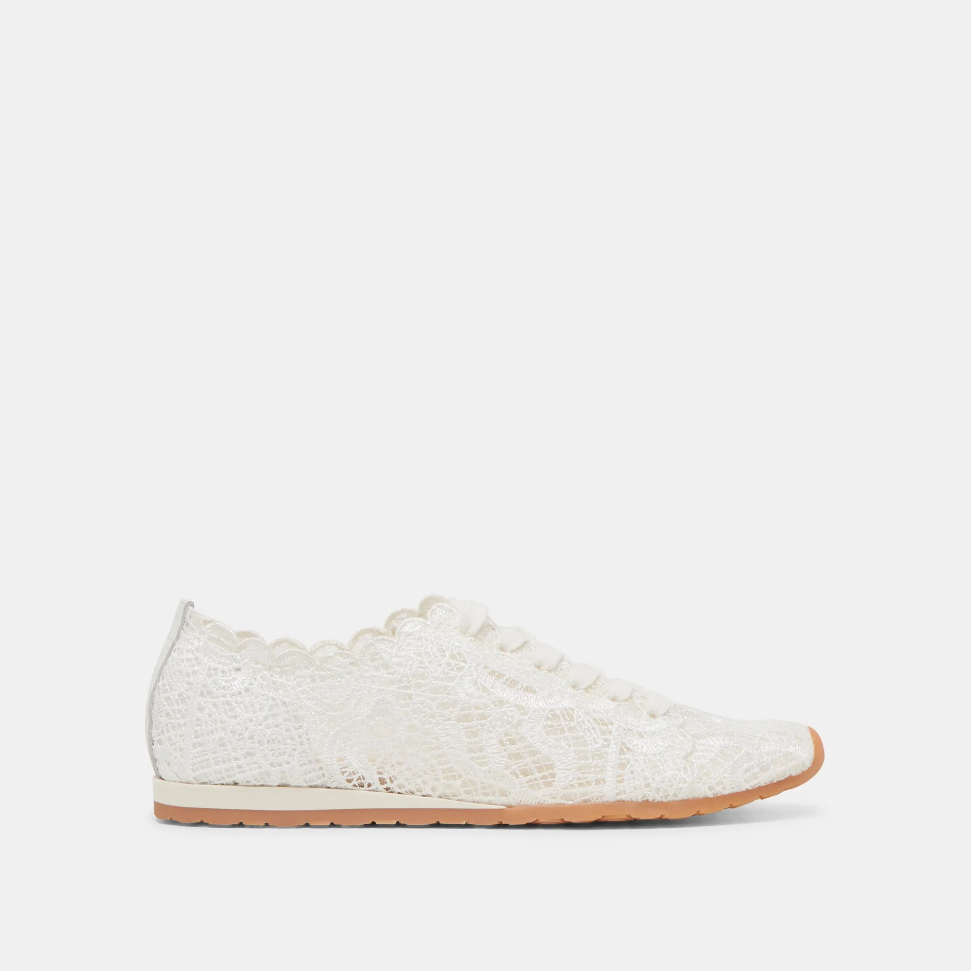DAYANA SNEAKERS WHITE LACE   PEARL CHARM BUNDLE Dolce Vita