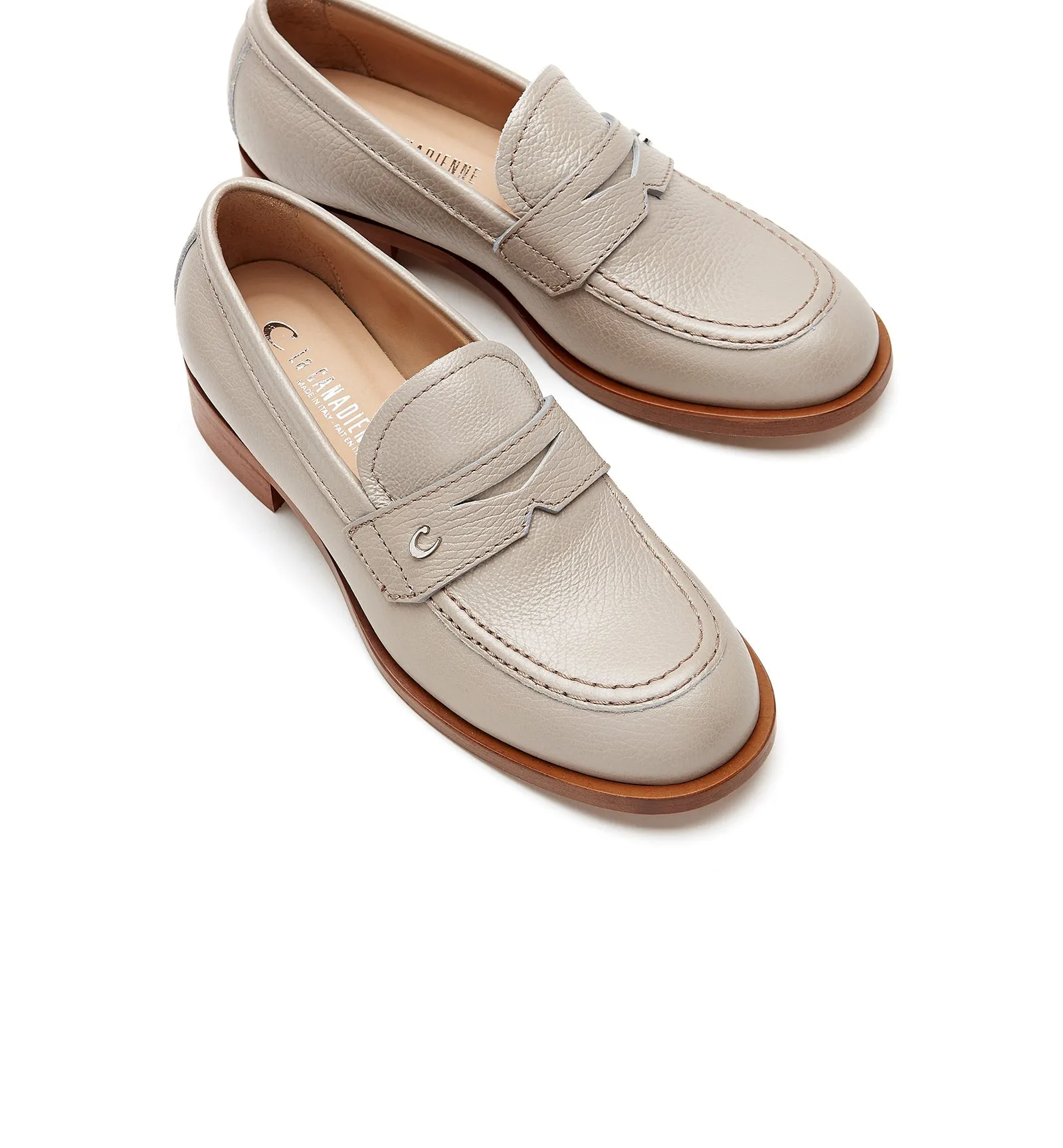 DEMI PEBBLED LEATHER LOAFER La Canadienne