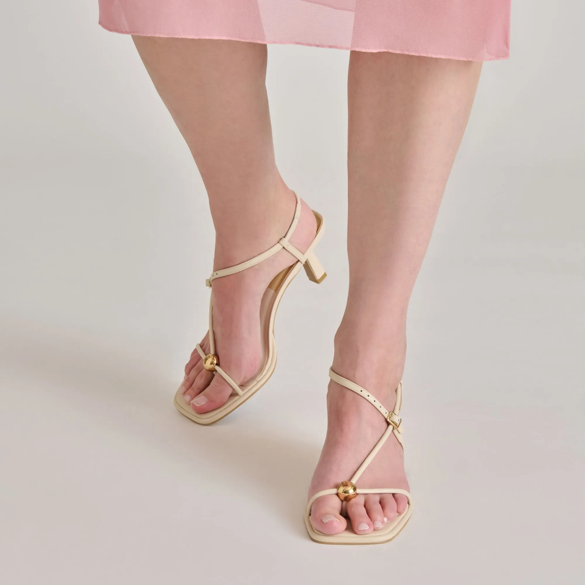 MYLEE HEELS CREME LEATHER Dolce Vita