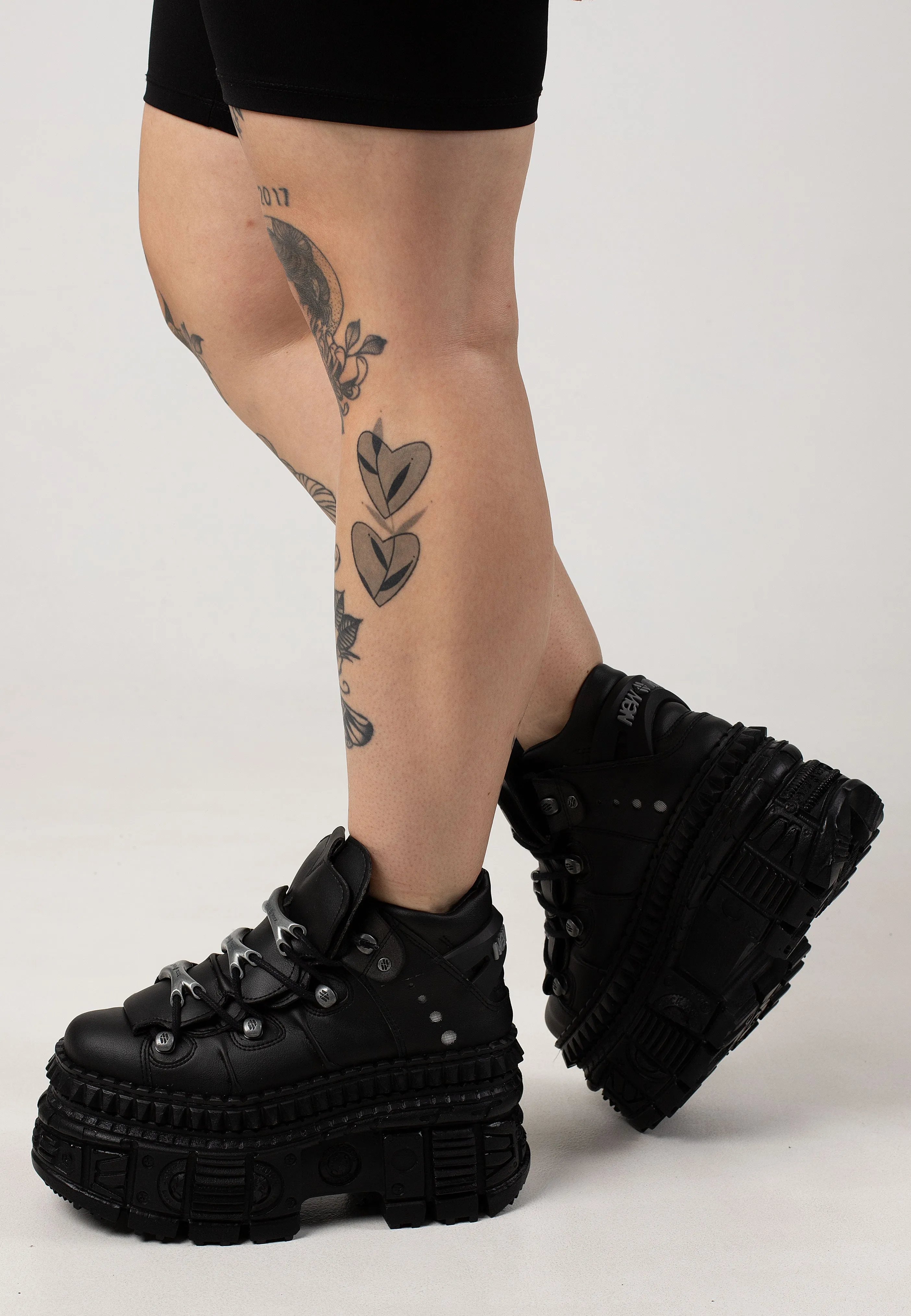 New Rock - Wall 106 V16 Black - Girl Shoes