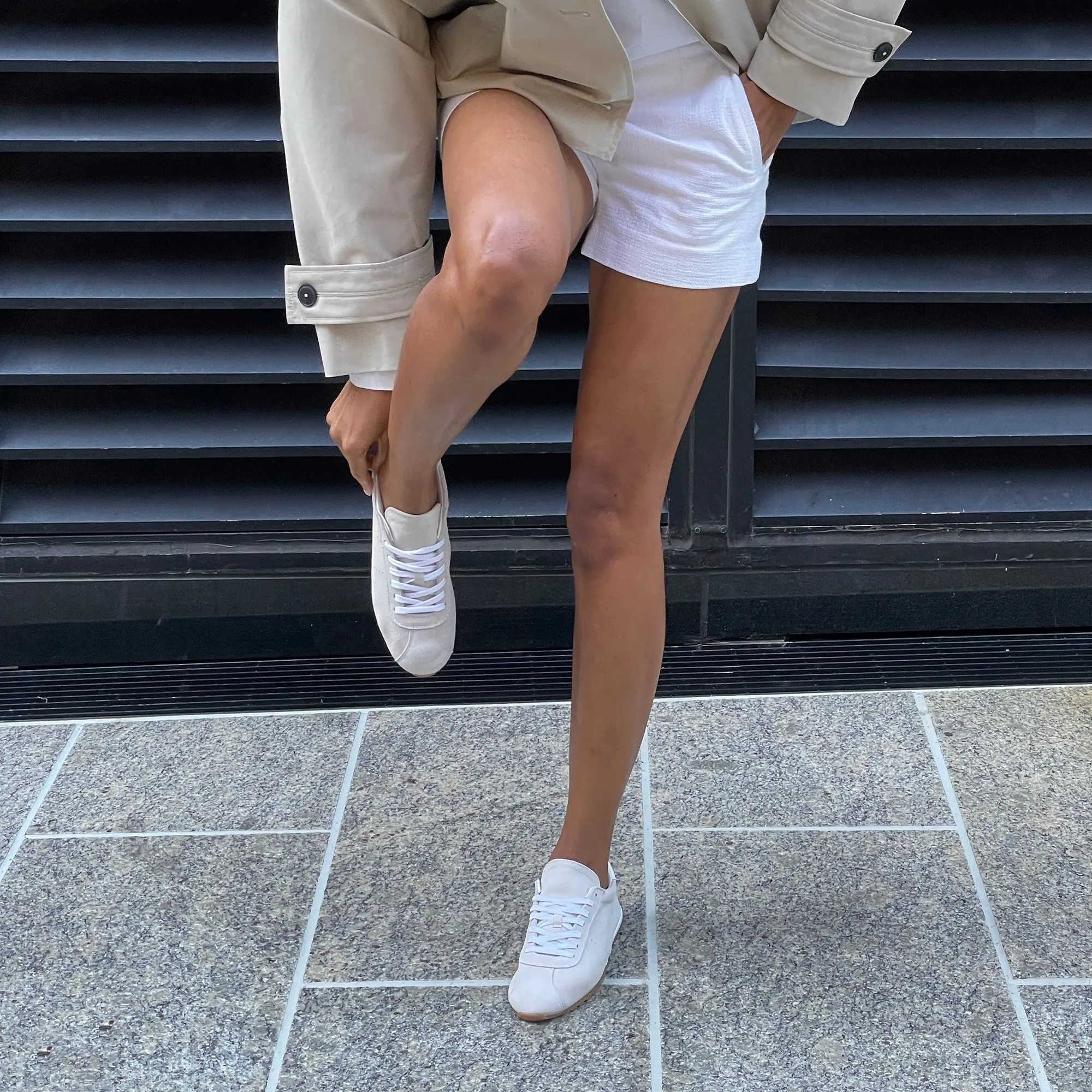 SERINA SNEAKERS IVORY SUEDE Dolce Vita