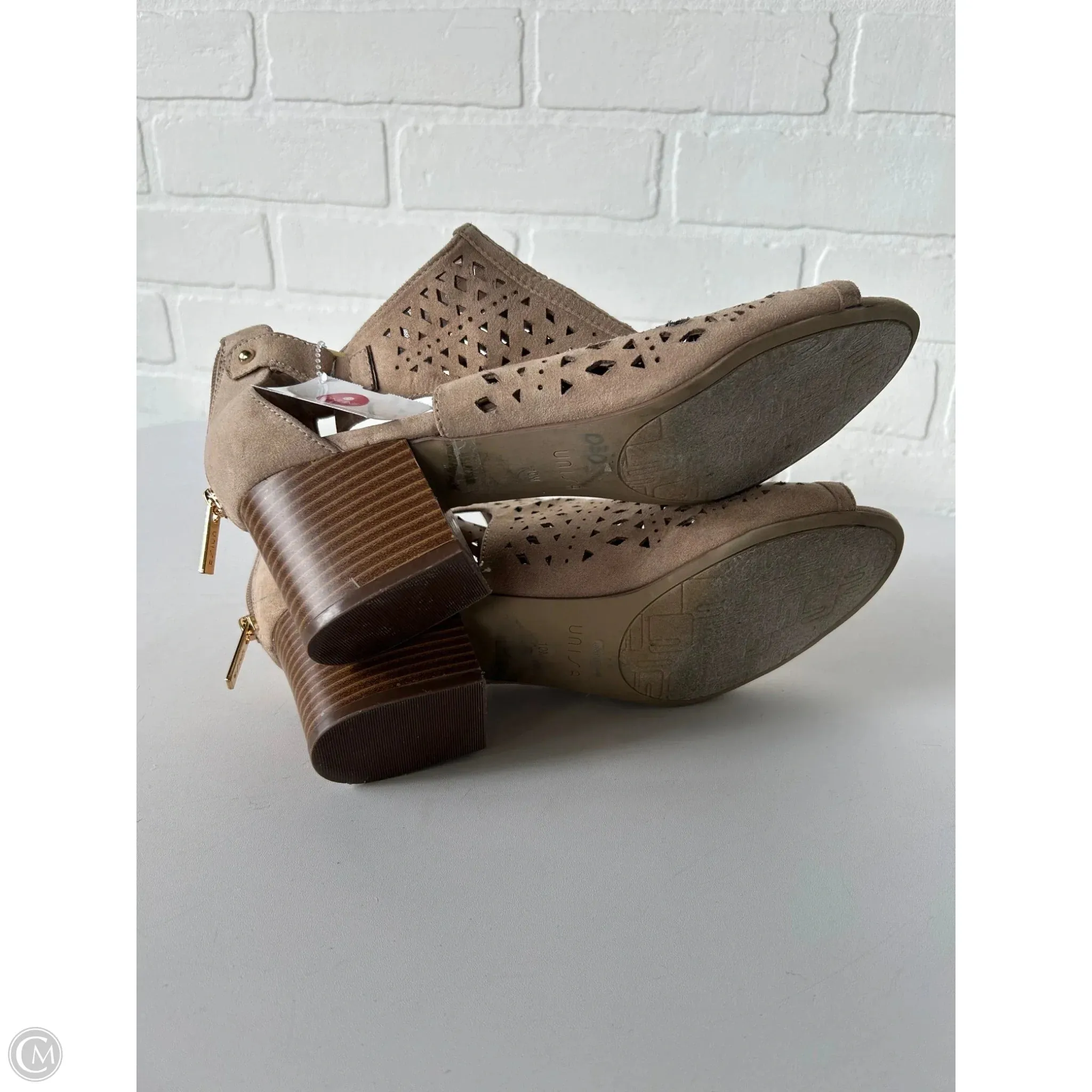 Shoes Heels Block By Unisa In Tan, Size: 10