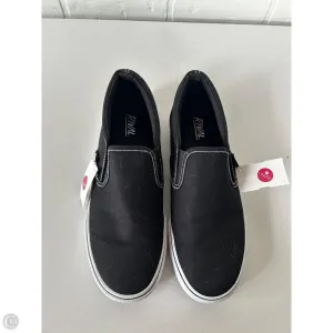 Shoes Sneakers By Clothes Mentor In Black & White, Size: 9.5