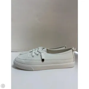 Shoes Sneakers By Clothes Mentor In White, Size: 10.5