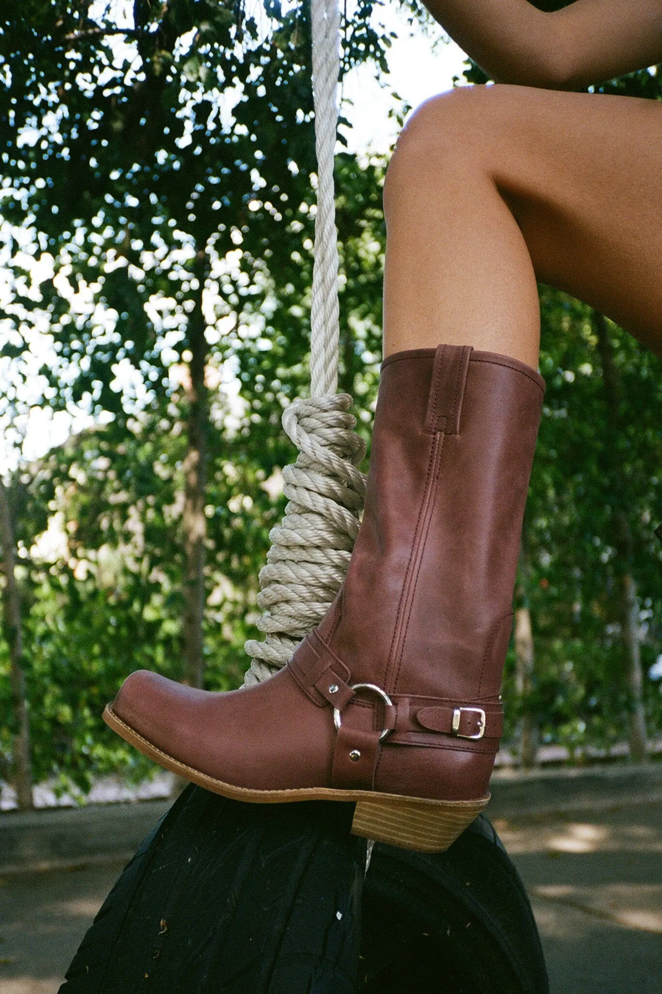 WAYLON Jeffrey Campbell