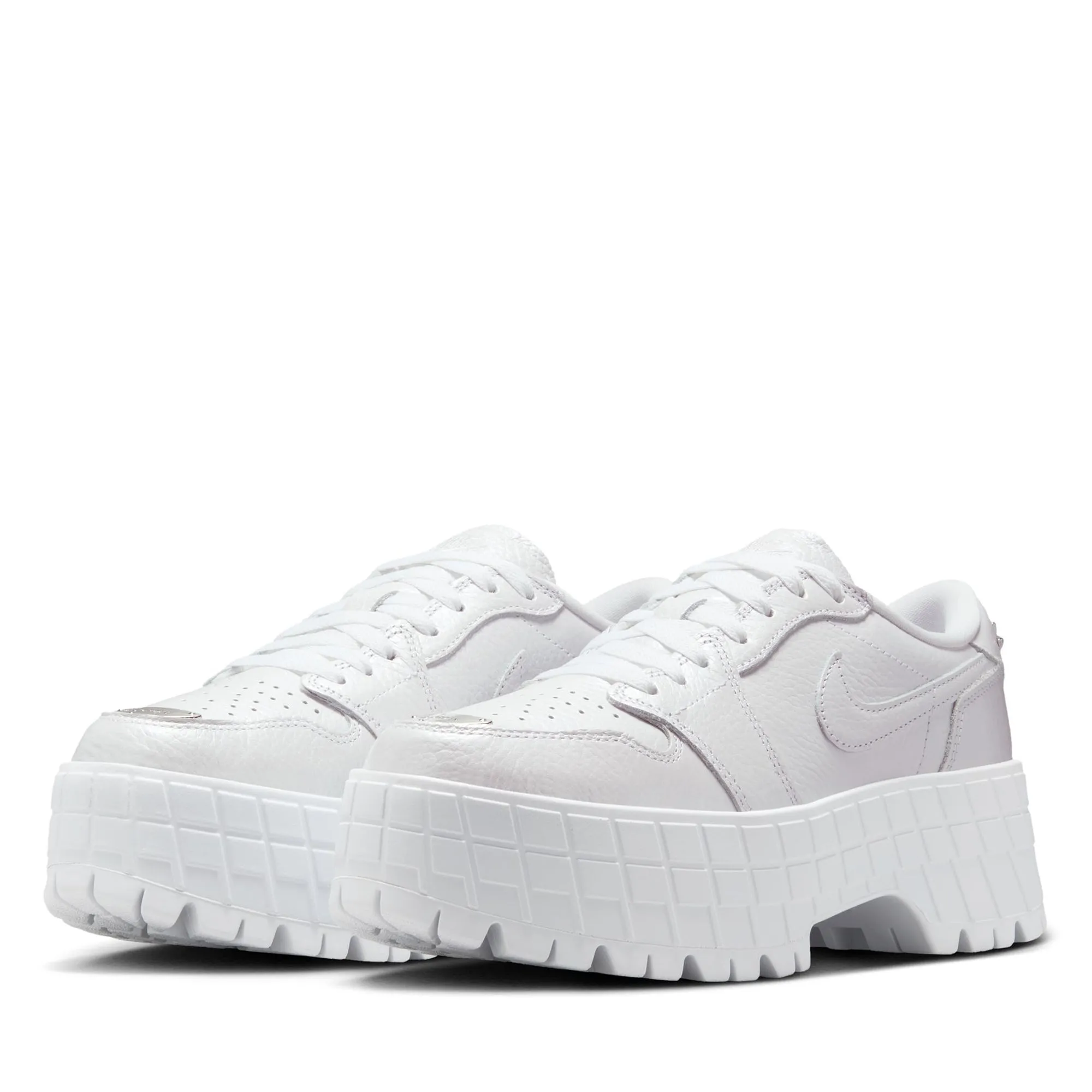 Women's Air Jordan 1 Brooklyn Low - White/Metallic Silver