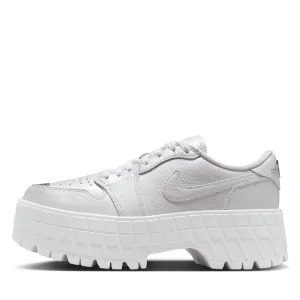 Women's Air Jordan 1 Brooklyn Low - White/Metallic Silver